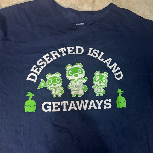 Adults unisex XL animal crossing new horizons Tom Nook deserted island getaway T - Picture 2 of 4